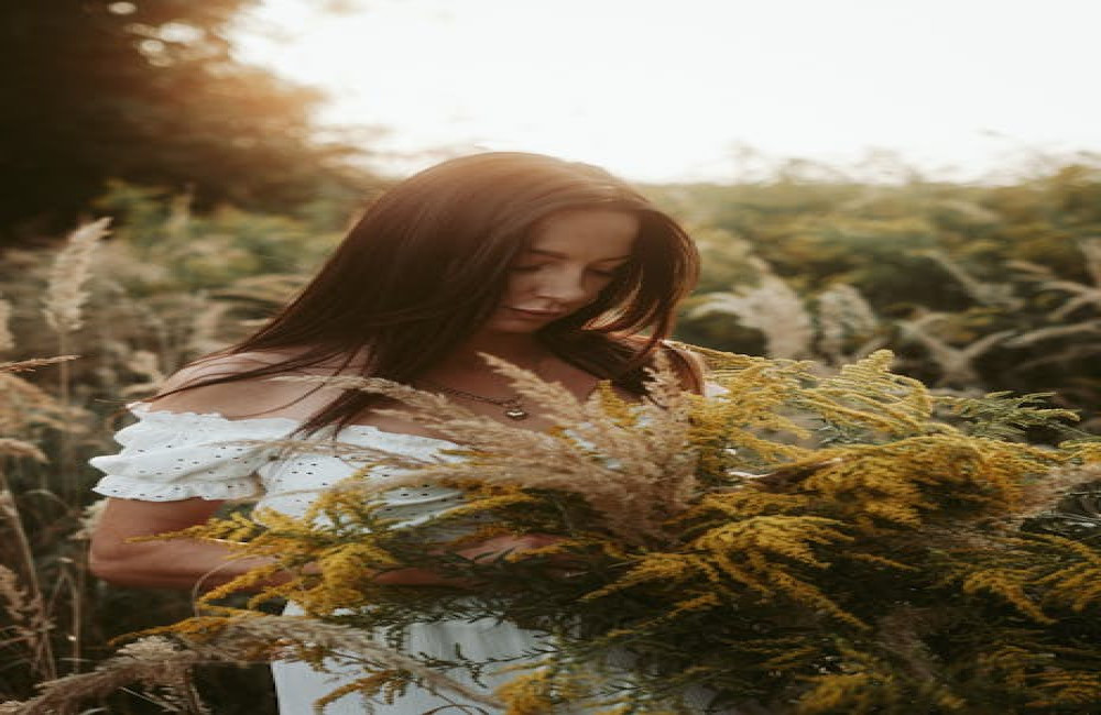 Hoe voorkom je dat witte kleding doorschijnt? Praktische tips voor elke outfit